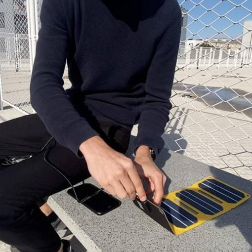 Caricabatterie solare SUNPOWER
